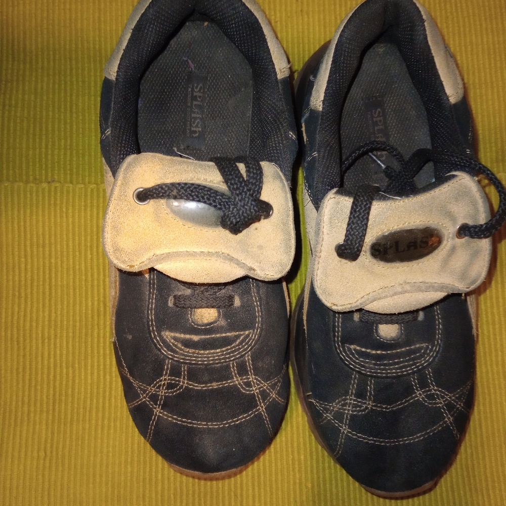 WOMEN'S BOOTS